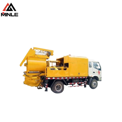 Pompa mixer beton yang dipasang truk